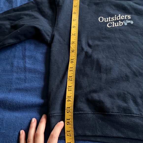 365 Kids by Garanimals Outsiders Club Sweatshirt Kids’ Size 6 - Picture 5 of 6